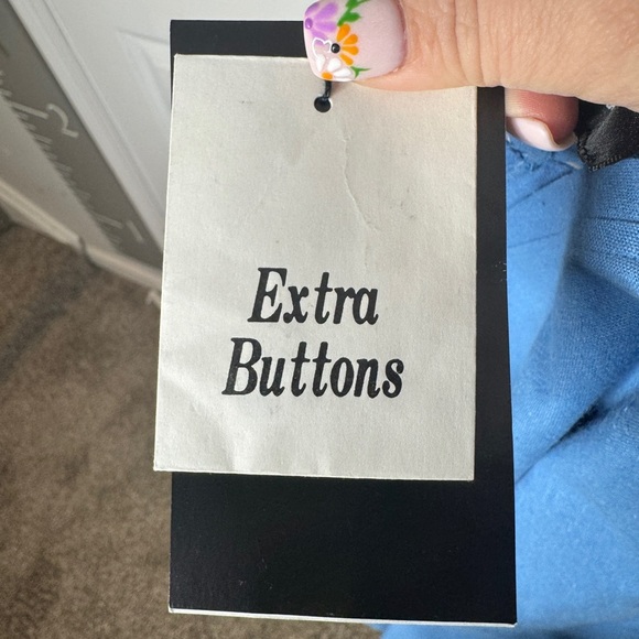 KOOS Of Course! NWT Blue Scallop Hem Linen Blend Blouse Size 1XL - Picture 5 of 7